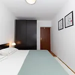 Nea Apartmán