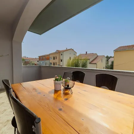 Apartamento Nea *
